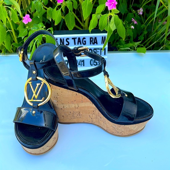 LOUIS VUITTON WEDGE LOGO - Picture 3 of 14